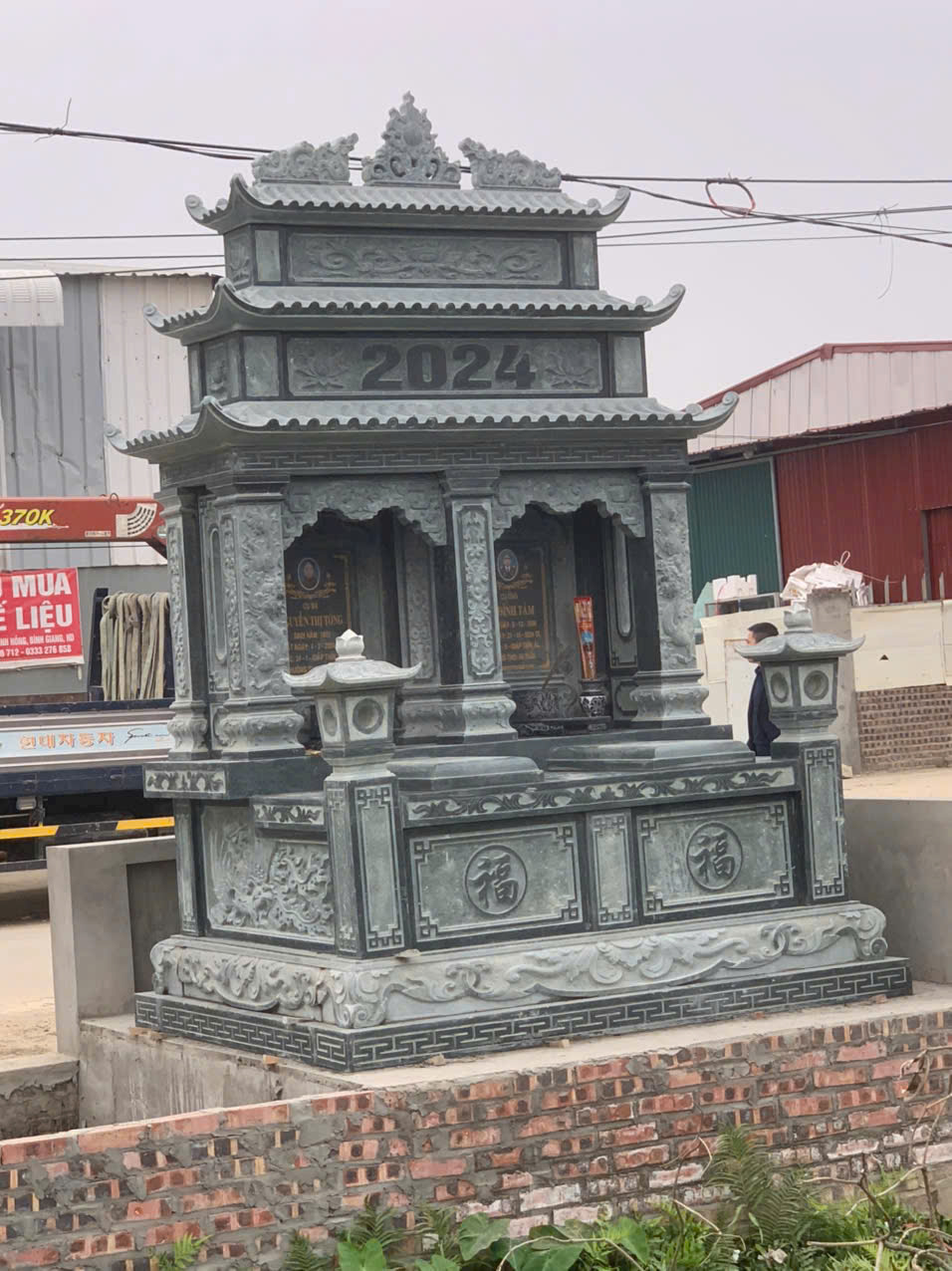 Lăng Mộ Đá – LMD04